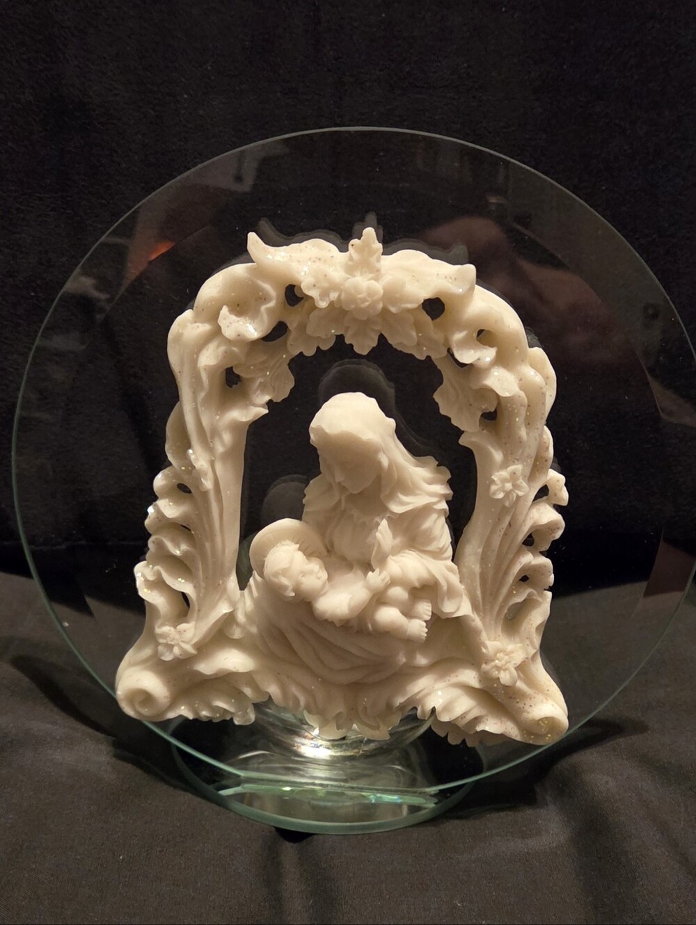 Holy Mary Baby Jesus Angel Glass Vigil Tealite Holder Candle 5.5"